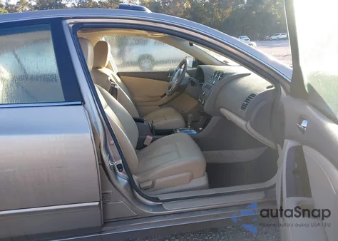 2011 Nissan Altima 2.5 S from USA, damaged, VIN 1N4AL2AP7BC172911